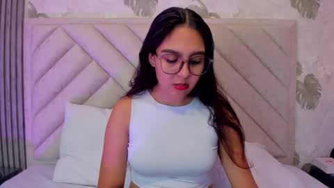 lexy online show from 10-26-25, 03:23