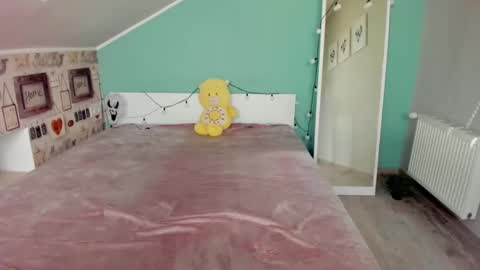 Snapshot of lexyswett chatting on 02-23-25, 12:59 lexyswett online show from 02-23-25, 12:59