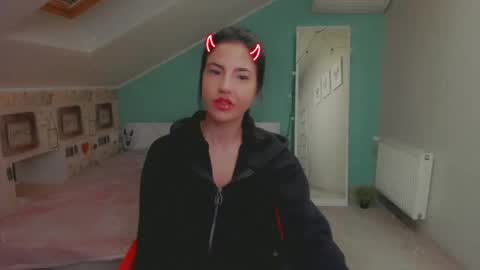 Snapshot of lexyswett chatting on 02-28-25, 11:01 lexyswett online show from 02-28-25, 11:01