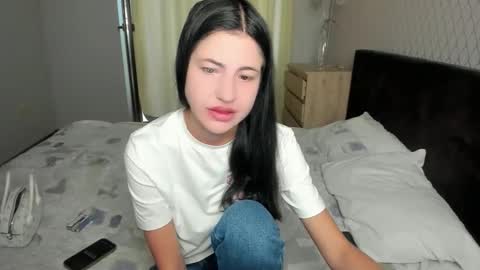 Snapshot of lexyswett chatting on 09-09-25, 06:46 lexyswett online show from 09-09-25, 06:46