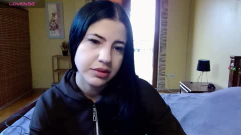 Snapshot of lexyswett chatting on 10-05-25, 12:36 lexyswett online show from 10-05-25, 12:36