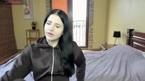 Snapshot of lexyswett chatting on 10-15-25, 06:35 lexyswett online show from 10-15-25, 06:35