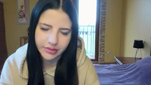 Snapshot of lexyswett chatting on 11-06-25, 08:04 lexyswett online show from 11-06-25, 08:04