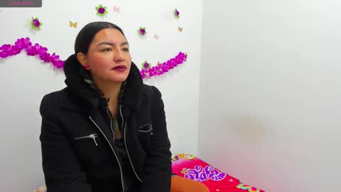 Snapshot of lexyy24_ chatting on 02-18-26, 09:27 lexyy24_ online show from 02-18-26, 09:27