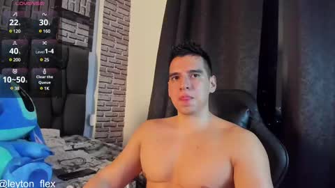 L E Y T O N online show from 02-20-25, 12:19