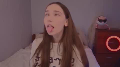 Liza online show from 11-15-25, 05:31