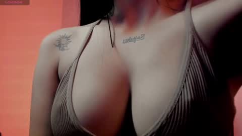 Snapshot of lia__summer chatting on 12-20-24, 06:08 lia__summer online show from 12-20-24, 06:08