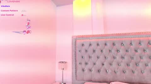 Lia  online show from 02-08-26, 03:32