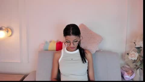 Lia online show from 02-01-25, 11:21