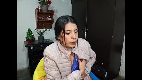 Snapshot of lia_hottie chatting on 12-24-24, 08:55 Lia online show from 12-24-24, 08:55