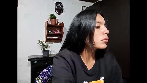 Snapshot of lia_hottie chatting on 02-10-25, 02:08 Lia online show from 02-10-25, 02:08