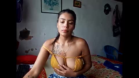 Snapshot of lia_hottie chatting on 03-05-25, 03:51 Lia online show from 03-05-25, 03:51