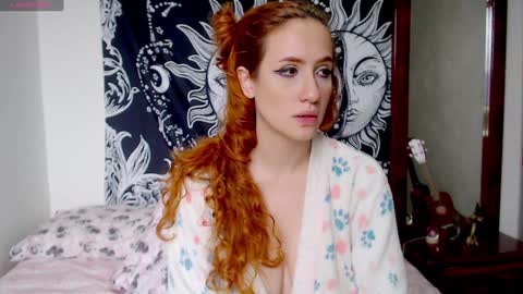 Snapshot of lia_monroe chatting on 12-29-24, 06:16 Lia Monroe online show from 12-29-24, 06:16