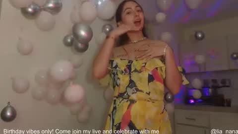 Lia  online show from 10-23-25, 11:24