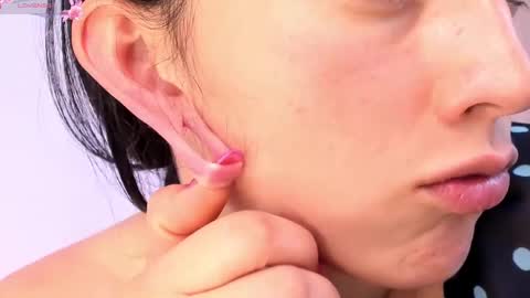 Little Queen Lia  online show from 02-12-25, 09:11