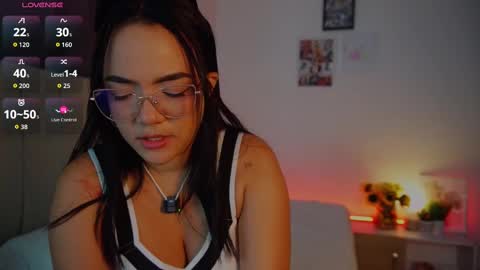 Snapshot of lia_russo_ chatting on 09-23-25, 01:14 Lia  online show from 09-23-25, 01:14