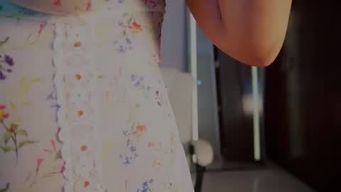 Snapshot of lia_russo_ chatting on 10-02-25, 01:07 Lia  online show from 10-02-25, 01:07