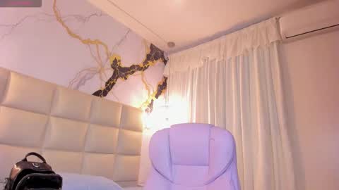 Snapshot of lia_sexx1 chatting on 02-26-26, 12:15 Lia online show from 02-26-26, 12:15