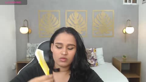 Lia  online show from 01-26-25, 02:45