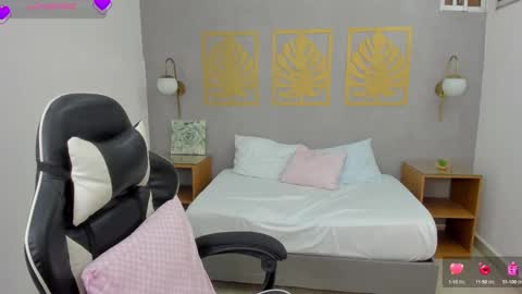 Lia  online show from 02-26-25, 09:21