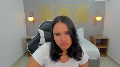 Lia  online show from 02-28-25, 02:20