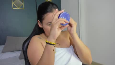 Lia  online show from 03-25-26, 02:28