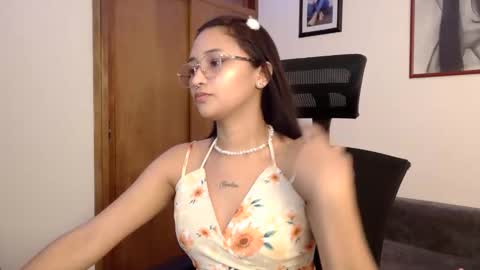 lia_sexycam online show from 02-13-26, 12:17