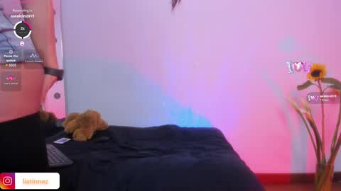 Lia online show from 02-28-25, 11:23