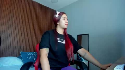 Snapshot of lia_violetta chatting on 12-02-25, 09:10 lia_violetta online show from 12-02-25, 09:10