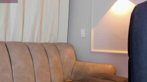 Snapshot of lia_walton__ chatting on 01-16-25, 11:58 liz walton online show from 01-16-25, 11:58