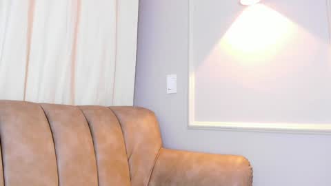 Snapshot of lia_walton__ chatting on 01-23-25, 11:58 liz walton online show from 01-23-25, 11:58