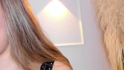 Snapshot of lia_walton__ chatting on 03-12-25, 03:29 liz walton online show from 03-12-25, 03:29