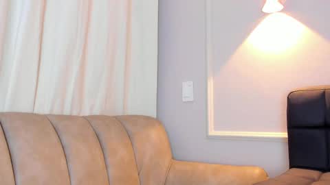 Snapshot of lia_walton__ chatting on 09-19-25, 12:06 liz walton online show from 09-19-25, 12:06