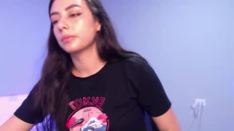 Snapshot of liaa_cute_ chatting on 12-02-25, 01:11 lia online show from 12-02-25, 01:11