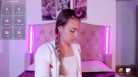 Lia  online show from 01-13-26, 11:04