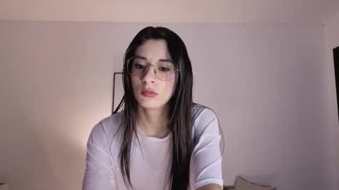 Lia  online show from 11-08-25, 11:32