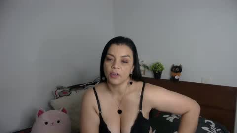 Snapshot of liablac chatting on 10-03-25, 12:07 lia blac online show from 10-03-25, 12:07