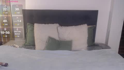 LIA online show from 12-14-25, 01:27