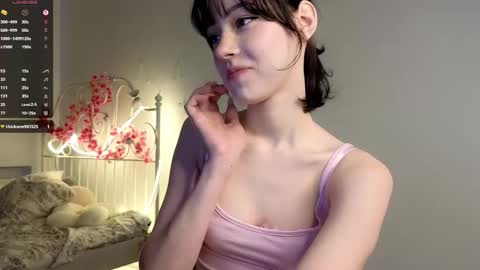 Lia  online show from 10-16-25, 09:21