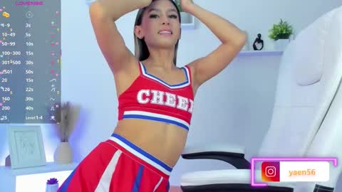 Snapshot of liah__19 chatting on 12-14-25, 12:27 liah__19 online show from 12-14-25, 12:27