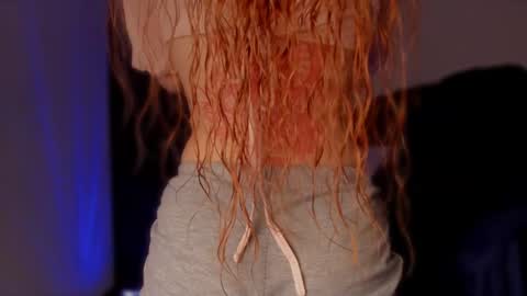 Snapshot of liahilton_ chatting on 02-03-25, 02:13 lh6 9c online show from 02-03-25, 02:13