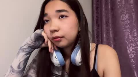 Snapshot of liaisonx_rosa chatting on 11-12-25, 02:50 liaisonx_rosa online show from 11-12-25, 02:50