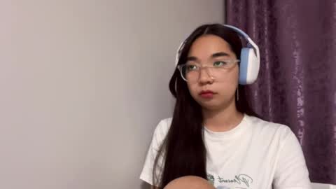 Snapshot of liaisonx_rosa chatting on 11-18-25, 01:37 liaisonx_rosa online show from 11-18-25, 01:37