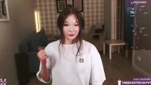 Snapshot of lialilia chatting on 03-12-25, 04:56 lialilia online show from 03-12-25, 04:56