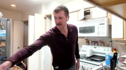 Liam online show from 02-04-25, 02:07