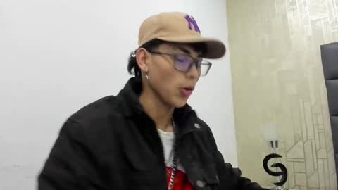 Snapshot of liam_adamms chatting on 02-07-26, 12:20 Liam Adamms online show from 02-07-26, 12:20