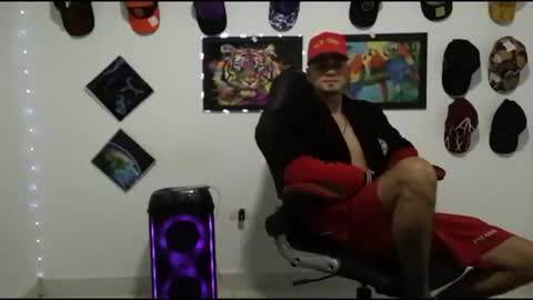 Andres online show from 12-21-25, 10:39