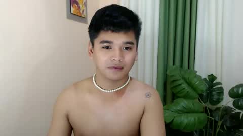 Snapshot of liam_anthonyxx chatting on 11-12-25, 02:12 liam_anthonyxx online show from 11-12-25, 02:12