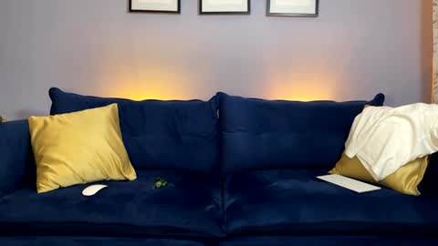 Liam online show from 01-14-25, 12:11