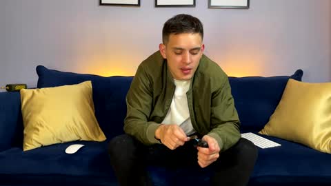 Liam online show from 01-14-25, 03:11